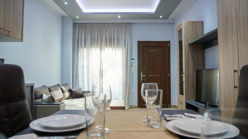 P & K Design Ltd Flats By Rentals Pro Services - Nea Moudania Esterno foto